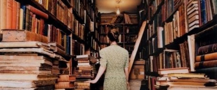 imagine Bibliotecar