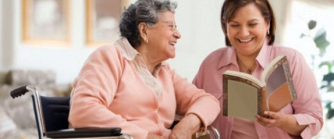 Imagine prezentare INGRIJITOARE BATRANI LA DOMICILIU