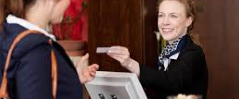 Imagine prezentare Curs Receptioner de hotel