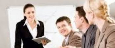 Imagine prezentare CURS FORMATOR