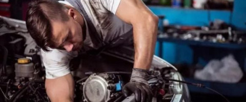 Imagine prezentare MECANIC AUTO