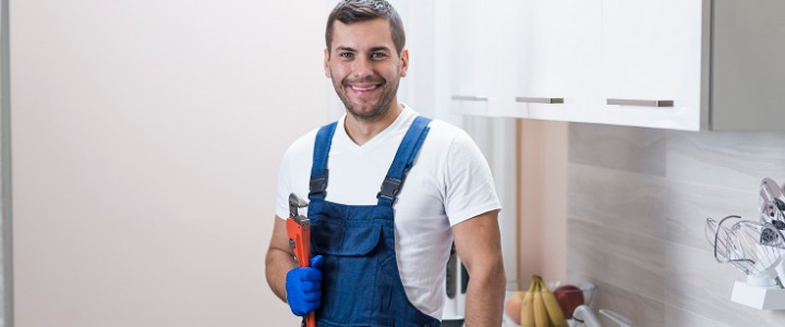 imagine INSTALATOR INSTALATII TEHNICO-SANITARE SI DE GAZE
