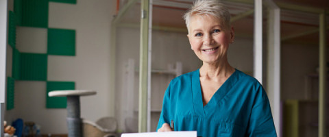 Imagine prezentare INFIRMIERA