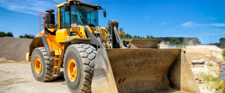 imagine MASINIST UTILAJE CALE SI TERASAMENTE