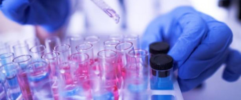 Imagine prezentare TEHNICIAN CHIMIST DE LABORATOR