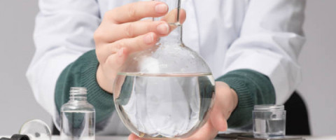 Imagine prezentare TEHNICIAN CHIMIST DE LABORATOR