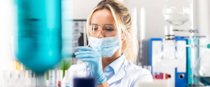 imagine TEHNICIAN CHIMIST DE LABORATOR