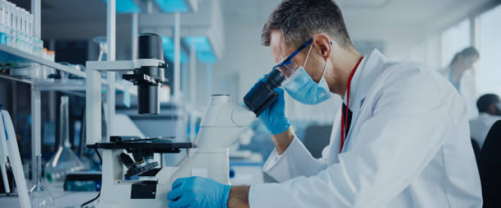 imagine TEHNICIAN CHIMIST DE LABORATOR