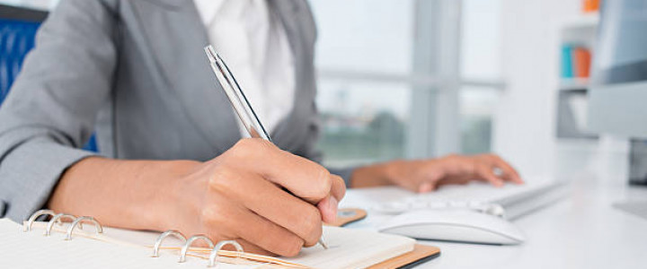 imagine TEHNICIAN IN ADMINISTRATIE