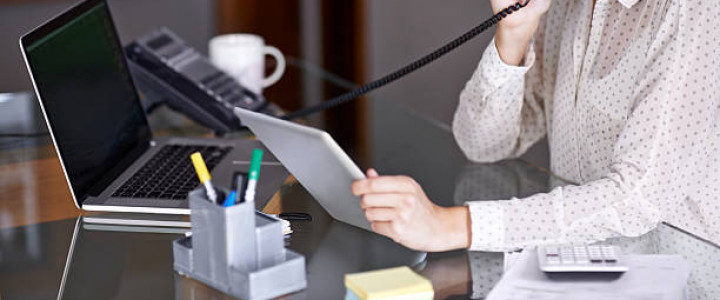 imagine TEHNICIAN IN ADMINISTRATIE