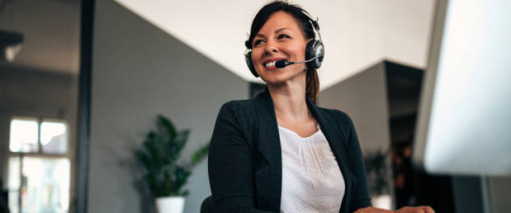 imagine TEHNICIAN IN ADMINISTRATIE