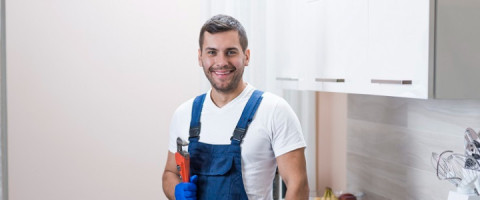 Imagine prezentare INSTALATOR APA-CANAL