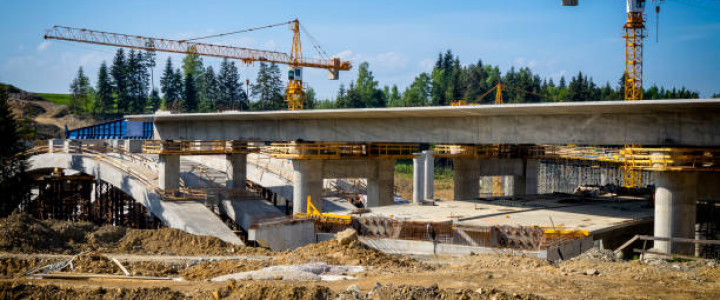 imagine CONSTRUCTOR DRUMURI SI PODURI
