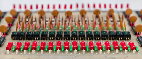 Imagine prezentare ELECTRICIAN ÎN CONSTRUCTII