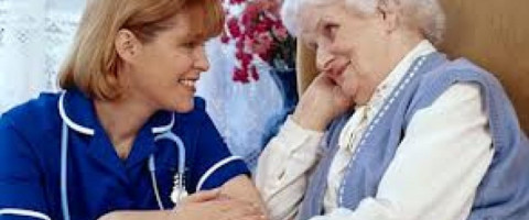 Imagine prezentare ÎNGRIJITOARE BĂTRÂNI LA DOMICILIU